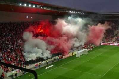 Tribuna Sever2.jpg